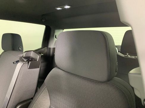 New 2026 GMC Sierra 1500 SLE image 14