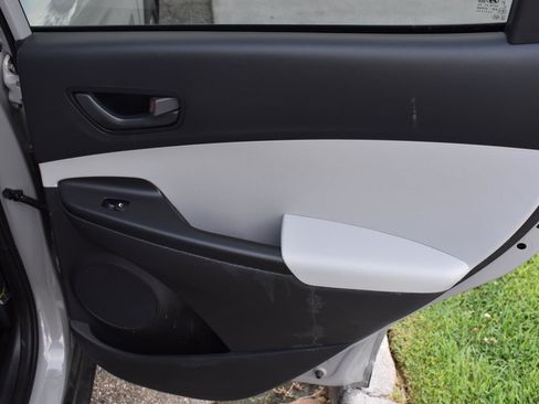 Used 2023 Hyundai Kona SEL w/ Winter Weather Package FWD image 54