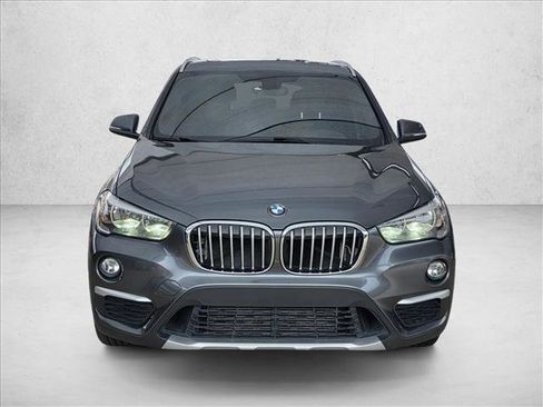 Used 2018 BMW X1 xDrive28i w/ Convenience Package AWD/4WD image 2