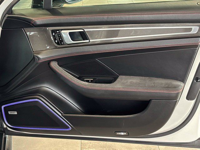 Used 2019 Porsche Panamera GTS AWD/4WD image 34