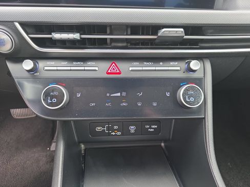 Certified 2025 Hyundai Sonata SEL FWD image 24
