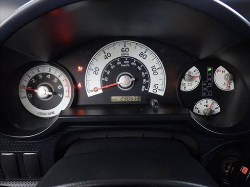 Used 2008 Toyota FJ Cruiser 4WD image 21