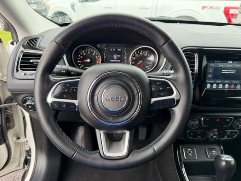 Used 2020 Jeep Compass Latitude image 13