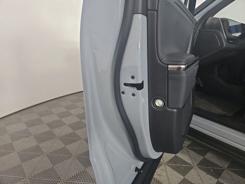 Used 2024 Rivian R1S Adventure image 30