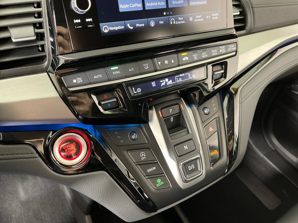 Certified 2026 Honda Odyssey Touring image 38