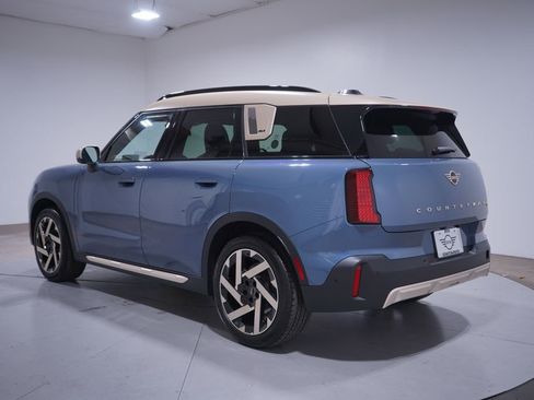 Used 2025 MINI Cooper Countryman SE w/ Comfort Package Max image 3