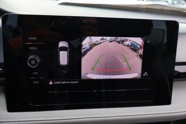 Certified 2025 Volkswagen Taos S FWD image 21