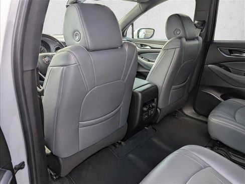 Used 2022 Buick Enclave Premium AWD/4WD image 24