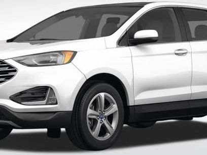 Used 2024 Ford Edge SEL w/ Convenience Package