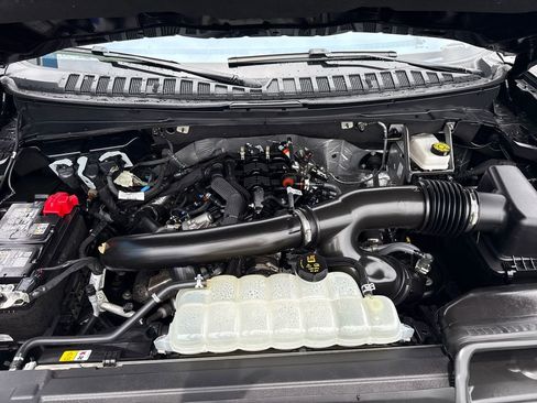 Used 2025 Ford Expedition Max Platinum AWD/4WD image 25