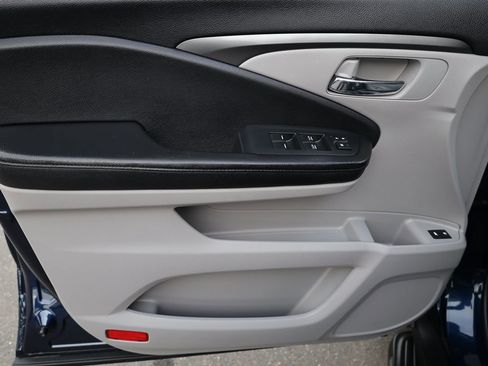 Used 2016 Honda Pilot EX-L image 10