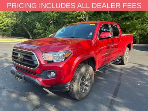 Used 2023 Toyota Tacoma SR5 w/ Technology Package AWD/4WD image 4