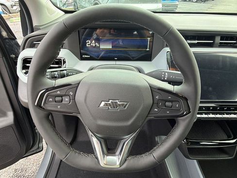New 2027 Chevrolet Bolt LT w/ Comfort Package FWD image 19