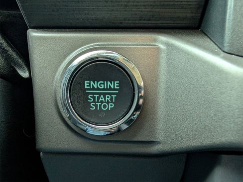 Used 2024 Ford F150 XLT w/ Equipment Group 302A MID image 30