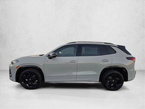 New 2026 Volkswagen Tiguan SE R-Line FWD image 5