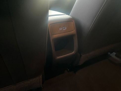 Used 2025 Chevrolet Trax LT image 23