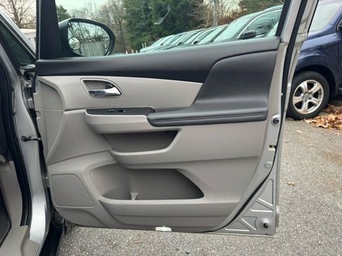 Used 2014 Honda Odyssey EX-L image 23