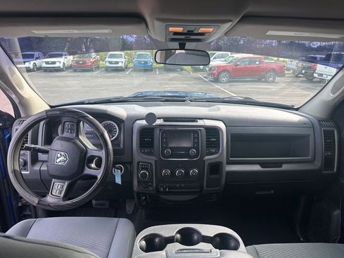 Used 2018 RAM 1500 Tradesman w/ Popular Equipment Group AWD/4WD image 11