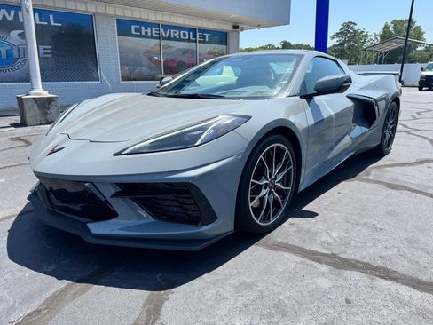 Used 2025 Chevrolet Corvette Stingray Preferred Conv w/ Z51 Performance Package RWD image 2