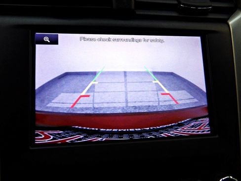 Used 2013 Ford Fusion SE FWD image 16