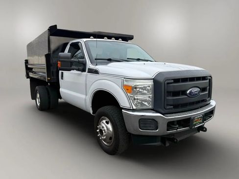 Used 2015 Ford F350 XL w/ Power Equipment Group image 13