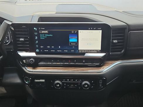 Used 2024 Chevrolet Silverado 1500 RST image 19