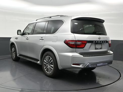 Used 2022 Nissan Armada SL RWD image 3