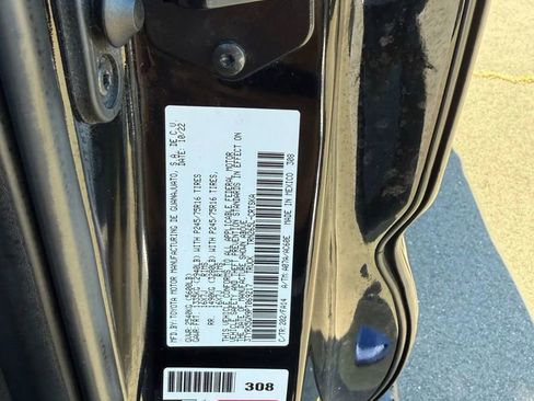 Used 2023 Toyota Tacoma SR image 32