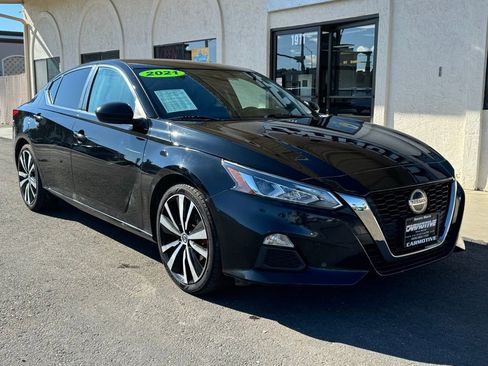 Used 2021 Nissan Altima 2.5 SR image 1