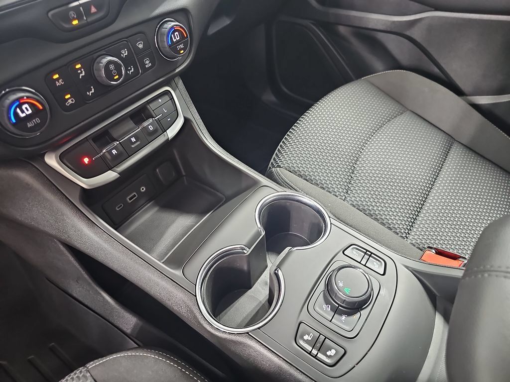 Certified 2023 GMC Terrain SLE w/ Driver Convenience Package FWD image 30
