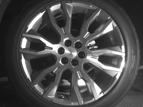 Used 2025 GMC Acadia Denali w/ Super Cruise Package FWD image 11