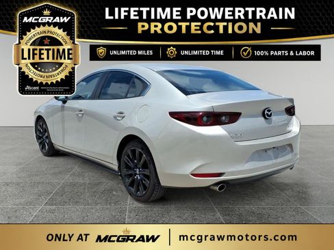 Used 2024 MAZDA MAZDA3 s FWD image 5