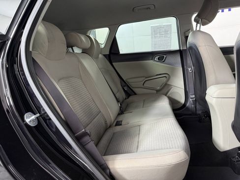 Used 2020 Kia Soul S image 12