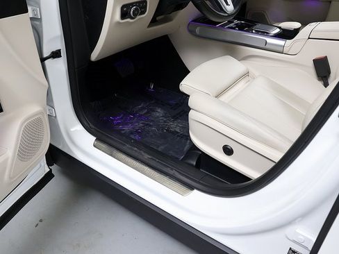 Used 2023 Mercedes-Benz GLB 250 4MATIC image 28