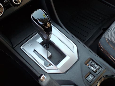 Certified 2023 Subaru Crosstrek 2.0i Premium image 17