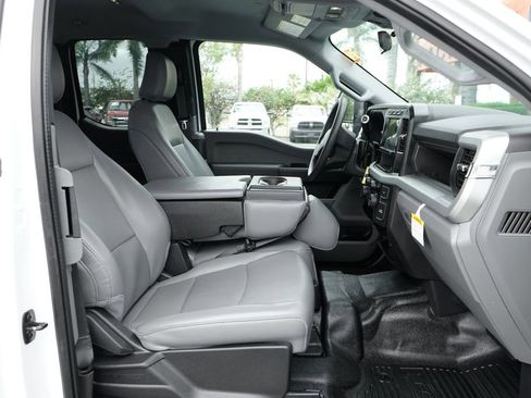 Used 2024 Ford F250 XL w/ XL Chrome Package RWD image 38