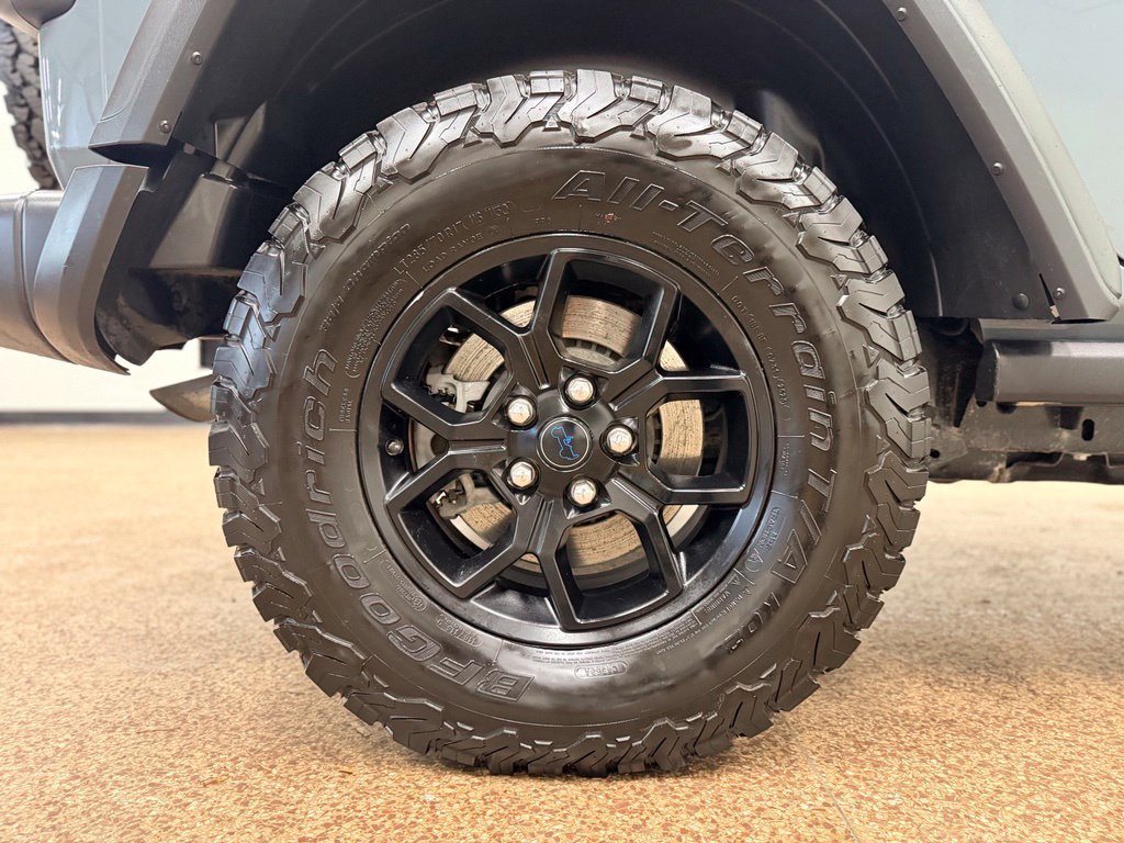 Used 2024 Jeep Wrangler Unlimited AWD/4WD image 27