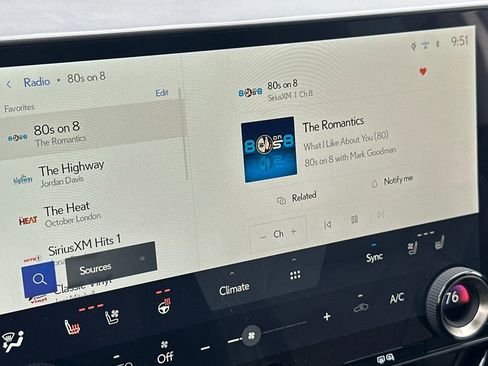 Used 2024 Lexus NX 450h+ AWD w/ Luxury Package image 22