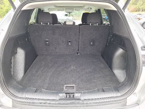 Used 2024 Ford Escape Active w/ Tech Pack #1 AWD/4WD image 19