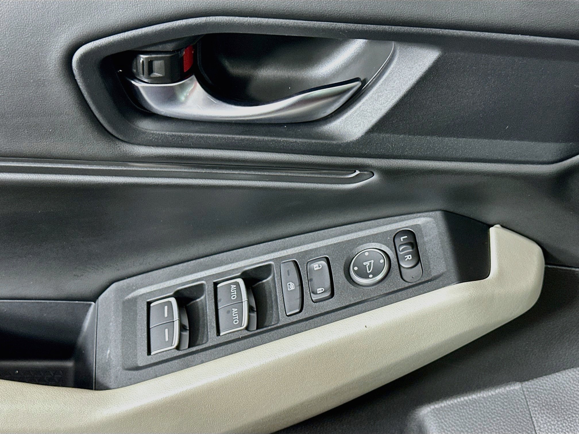 Used 2024 Honda Accord EX image 15