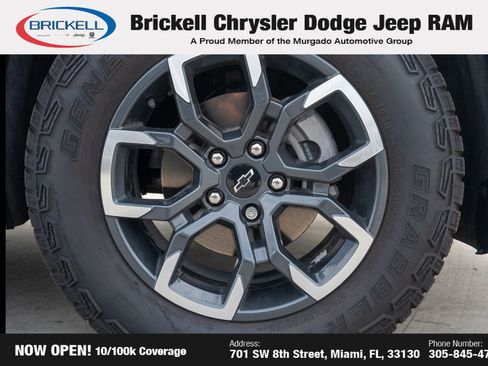 Used 2025 Chevrolet Equinox ACTIV w/ Safety and Technology Package image 40