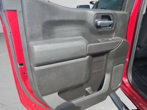 Used 2020 Chevrolet Silverado 1500 Custom w/ Custom Value Package AWD/4WD image 22