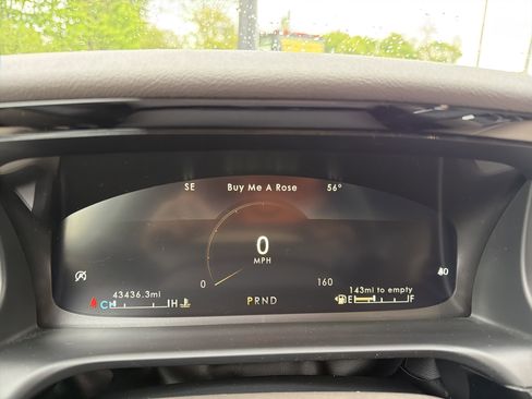 Used 2023 Lincoln Aviator AWD w/ Premium Package image 13