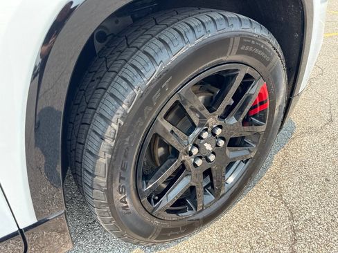 Used 2020 Chevrolet Traverse Premier w/ Redline Edition AWD/4WD image 44
