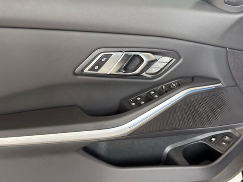 Used 2023 BMW 330e w/ Convenience Package image 12