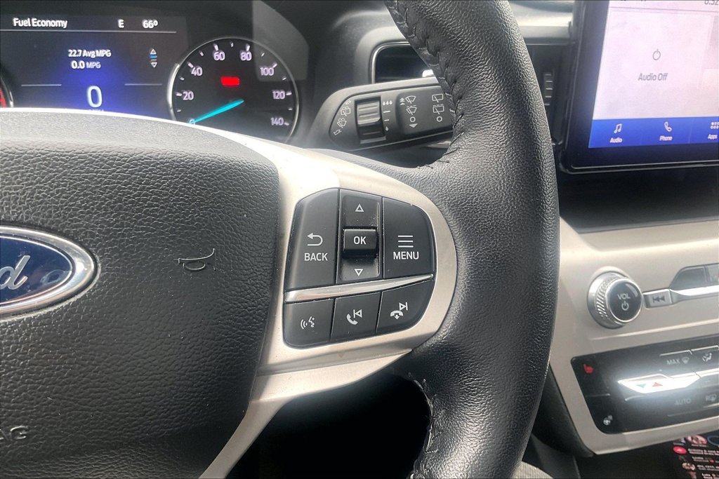 Used 2024 Ford Explorer XLT w/ Equipment Group 202A AWD/4WD image 18