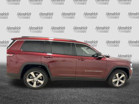Used 2021 Jeep Grand Cherokee L Limited AWD/4WD image 11