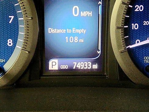 Used 2020 Toyota Sienna Limited Premium image 16