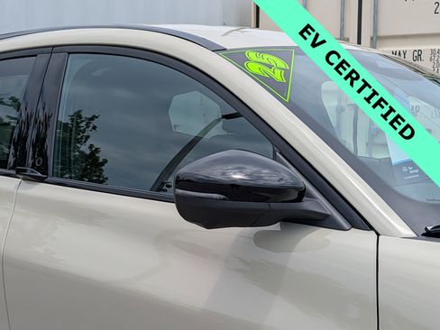 Certified 2025 Ford Mustang Mach-E Select RWD image 10