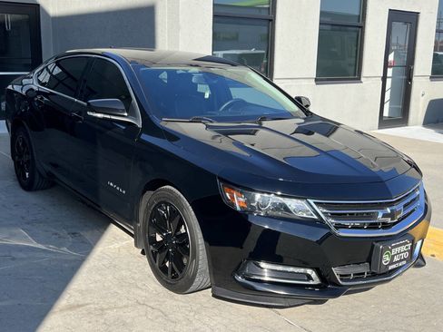 Used 2020 Chevrolet Impala LT w/ LT Convenience Package image 7